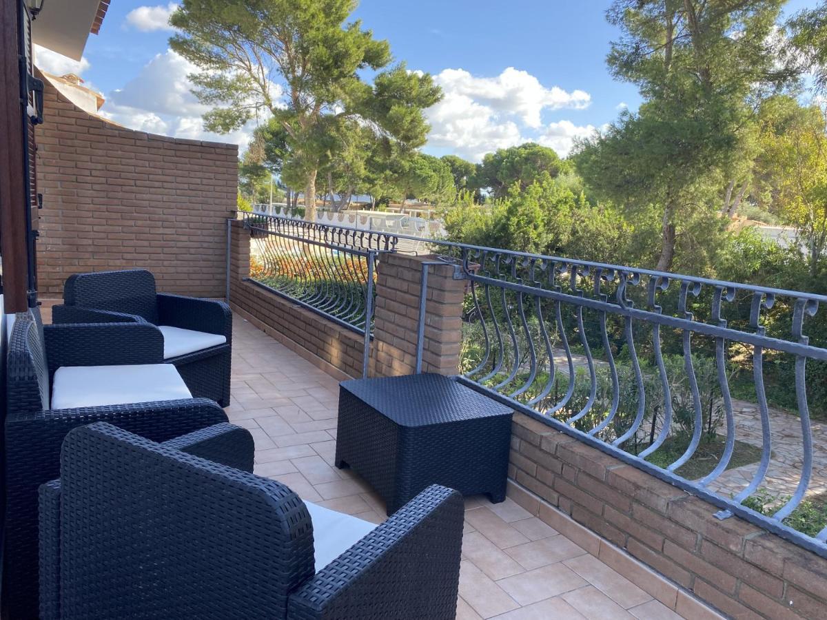 Casita Porto Pino Villa Eksteriør billede